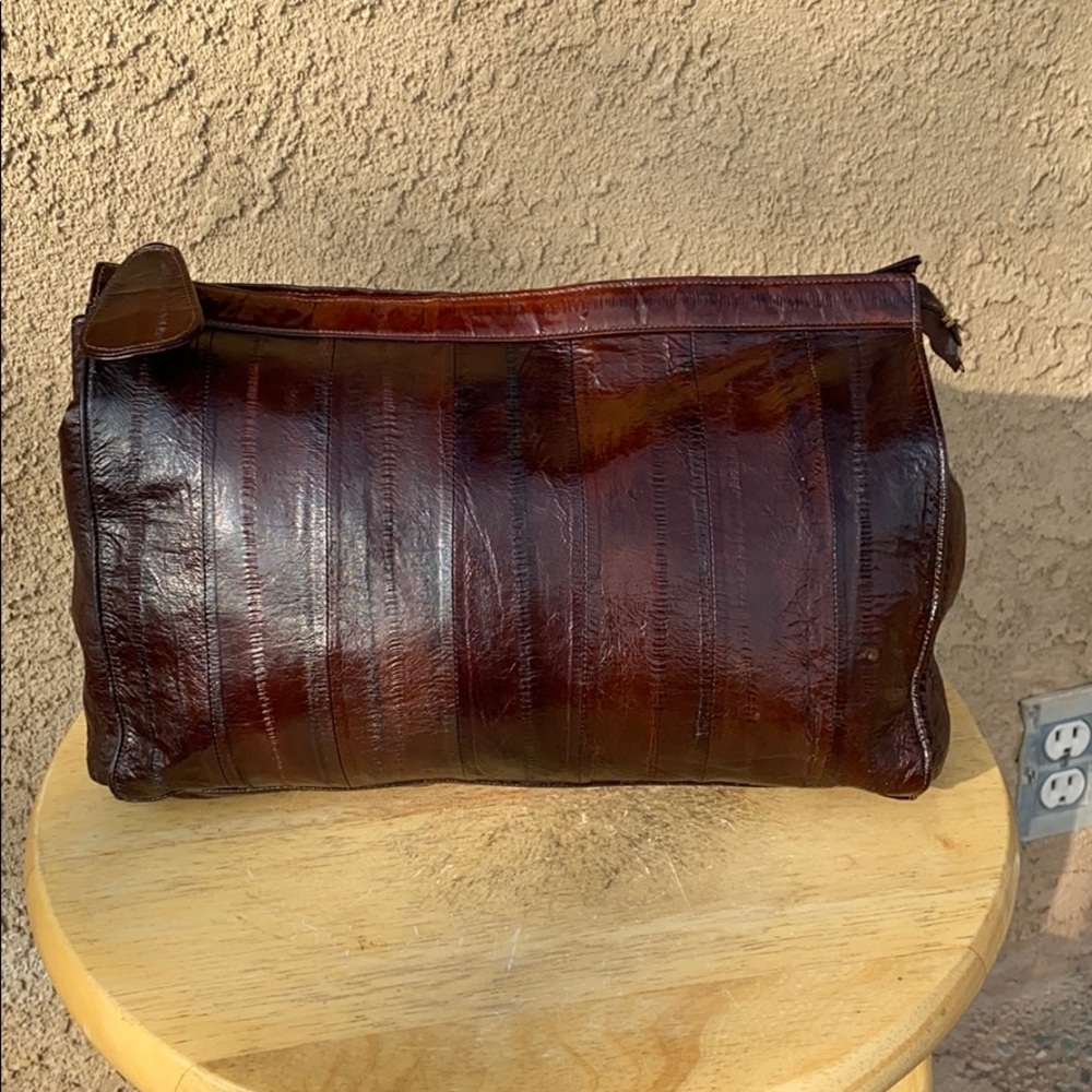 VINTAGE CLUTCH.